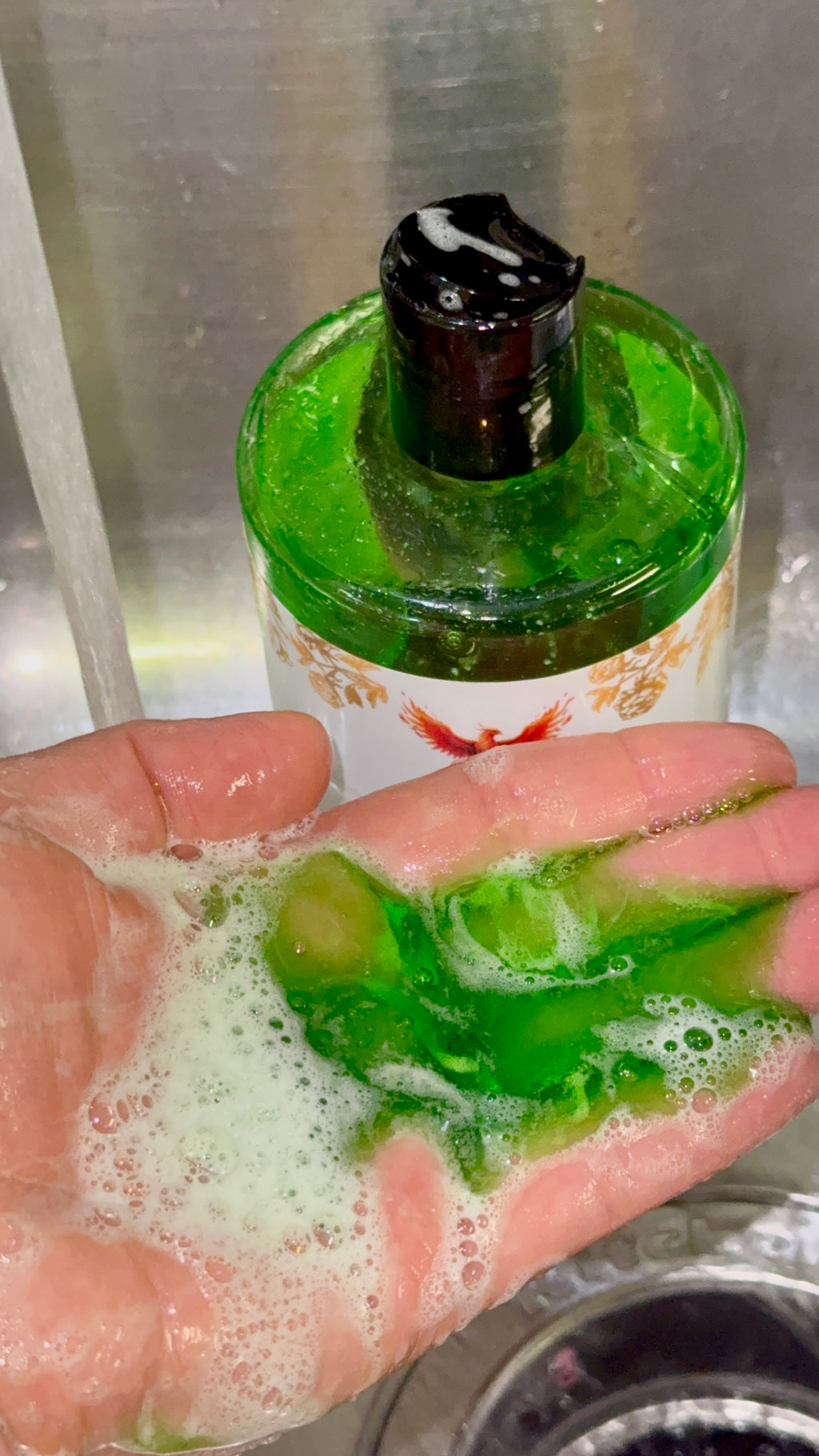 Shampoo orgánico de romero y canela