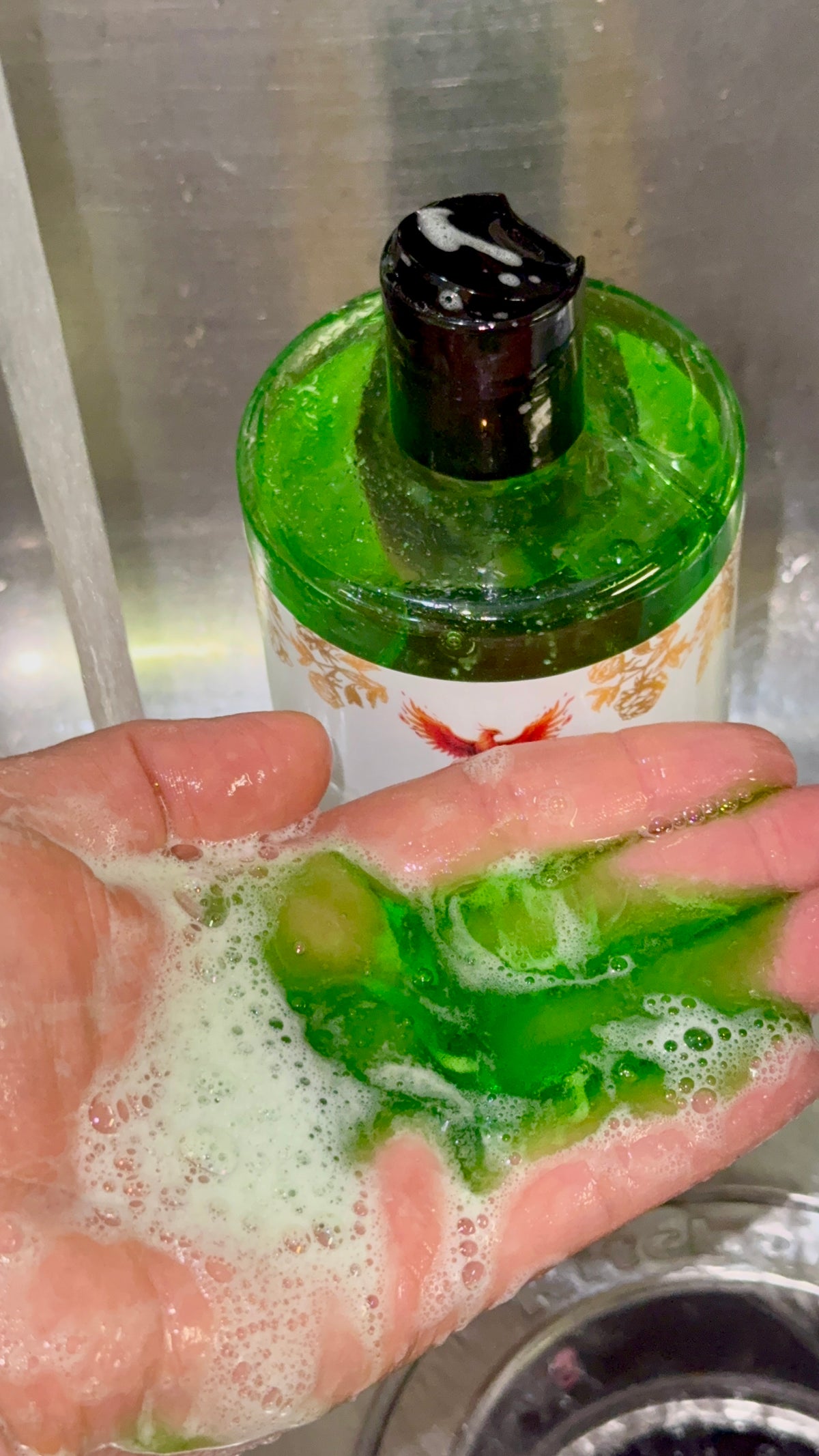 Shampoo orgánico de romero y canela